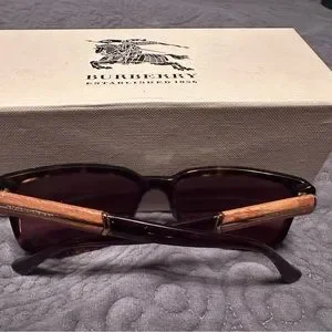 Burberry | Accessories | Burberry Rare Sunglasses New Wo  display picture 3
